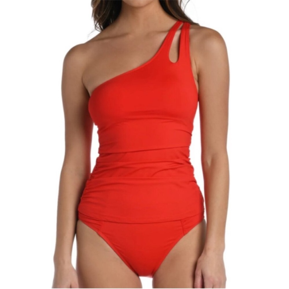 Elegant One-Shoulder Red Tankini Top
